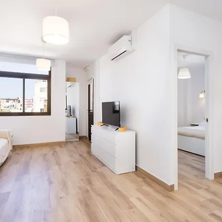 Home2book Spacious With Private Parking 산타크루스데 테네리페